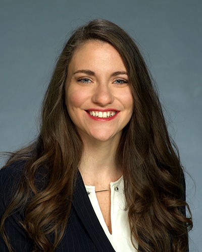 lisa tsacoumangos head shot