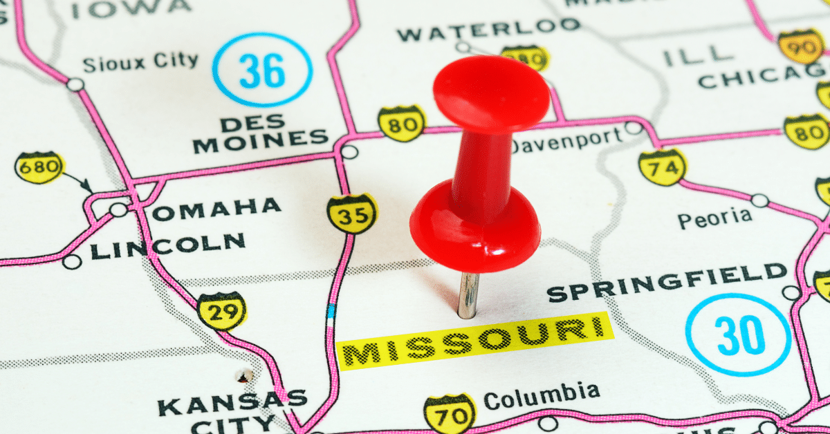 pin on map of missouri